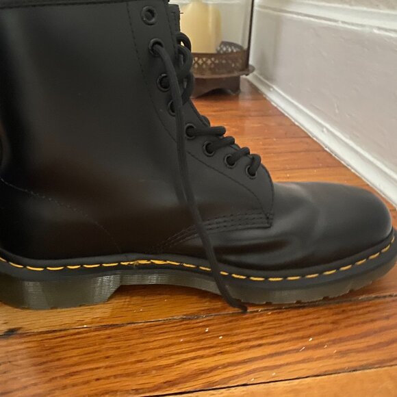 Dr. Martins Air Waves - Picture 13 of 14